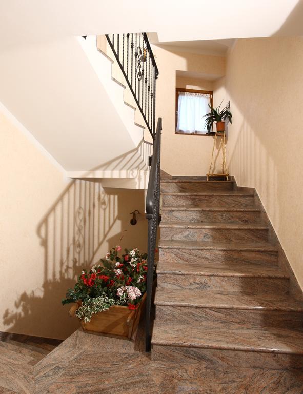 Residence Cime D'Oro อันดาโล ภายนอก รูปภาพ
